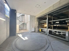 【神奈川県/横浜市都筑区茅ケ崎中央】グラディスセンター南コート 駐車場