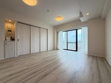 【神奈川県/横浜市緑区十日市場町】ホーメストプラザ十日市場　 東館 リビング・ダイニング
