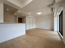 【神奈川県/川崎市多摩区中野島】ガーデンステイツ中野島 リビング・ダイニング
