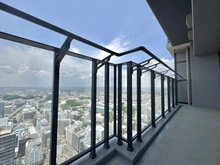 【神奈川県/横浜市神奈川区鶴屋町】THE YOKOHAMA FRONT TOWER バルコニー