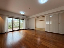 【神奈川県/横浜市青葉区市ケ尾町】クリオ市ヶ尾弐番館ガーデンヒルAコート リビング・ダイニング