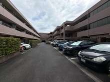 【神奈川県/横浜市青葉区市ケ尾町】クリオ市ヶ尾弐番館ガーデンヒルAコート 駐車場