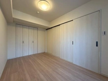 【神奈川県/横浜市都筑区荏田南】フィスナレジデンスセンター南 洋室