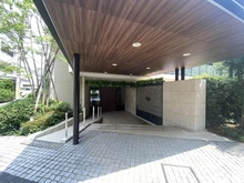 【東京都/文京区大塚】ブランズ文京護国寺 エントランス