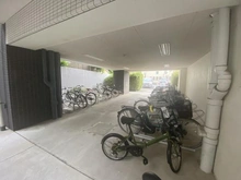 【東京都/台東区根岸】ロメック山手日暮里 駐輪場