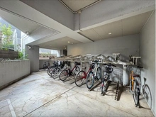 【東京都/文京区春日】メインステージ文京春日 駐輪場