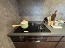 【東京都/文京区大塚】マンション小石川台 キッチン：三口コンロ