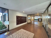 【東京都/文京区小石川】ファミール小石川 エントランス