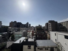 【東京都/文京区小石川】ザ・パークハウス小石川後楽園 眺望：※リビングから撮影