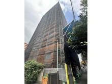 【東京都/文京区本駒込】ハイネス文京本駒込 外観：大規模修繕工事中