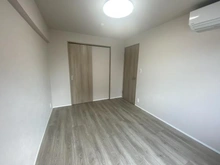 【東京都/文京区千石】ハイメゾン千石 洋室