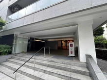 【東京都/千代田区一番町】麹町サニーマンション アプローチ