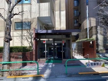 【東京都/千代田区三番町】コーポ麹町 エントランス