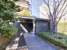 【東京都/千代田区六番町】ブランズ六番町 アプローチ