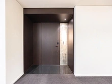 【東京都/千代田区六番町】ブランズ六番町 玄関