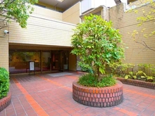 【東京都/千代田区九段南】マートルコート麹町 アプローチ