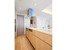 【東京都/港区赤坂】ヴェーゼント赤坂新坂 キッチン