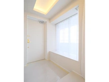 【東京都/港区赤坂】ヴェーゼント赤坂新坂 玄関