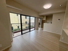 【東京都/千代田区六番町】パレロワイヤル六番町 リビング・ダイニング