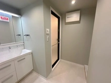 【東京都/千代田区六番町】パレロワイヤル六番町 洗面所