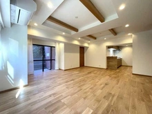 【東京都/港区赤坂】マノー乃木坂 リビング・ダイニング