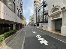 【東京都/千代田区九段南】シルキーハイツ九段南 前面道路