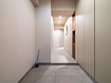 【東京都/千代田区六番町】パレロワイヤル六番町 玄関