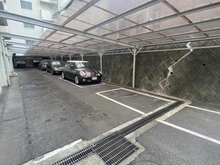 【東京都/港区赤坂】ヴィラ赤坂 駐車場