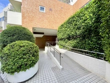 【東京都/千代田区一番町】コープ野村一番町 アプローチ