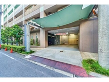 【東京都/目黒区青葉台】ソプラタワー アプローチ