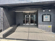 【千葉県/市川市塩焼】ローズガーデン行徳参番館 エントランス