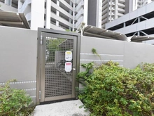 【千葉県/市川市島尻】クレストシティタワーズ浦安 ガーデンタワー棟 駐輪場