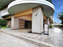 【千葉県/市川市鬼高】ファミール市川ガーデンプラザイースト エントランス