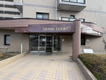 【千葉県/市川市柏井町】グラン・コート船橋法典 エントランス