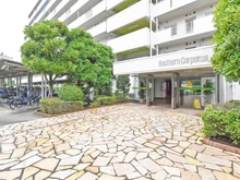 【千葉県/市川市幸】サザンコーポラス A棟 アプローチ