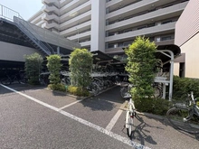 【千葉県/市川市田尻】クレストフォルム市川南グランステージ 駐輪場