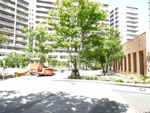 【千葉県/千葉市美浜区浜田】コロンブスシティ 中庭
