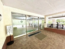 【千葉県/市川市市川南】市川江戸川堤マンション エントランス