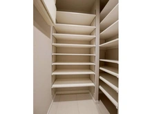 【東京都/港区芝浦】グローバルフロントタワー　GLOBALFRONTTOWER 収納：シューズインクローゼット