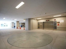 【東京都/港区海岸】ローレルタワールネ浜松町 駐車場