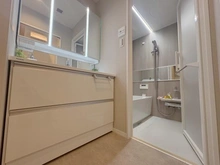 【東京都/港区芝浦】ローレルプラザ田町 洗面室