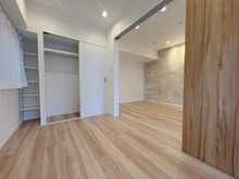 【東京都/港区芝浦】ローレルプラザ田町 洋室