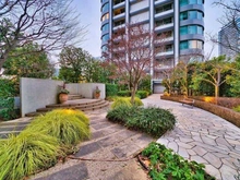 【東京都/港区東新橋】東京ツインパークス 敷地内