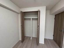 【東京都/港区芝】芝マンション 収納:洋室1の中にございます。