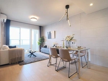 【東京都/港区芝浦】芝浦アイランドケープタワー リビング・ダイニング：※家具・調度品は販売価格に含まれません。