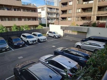 【埼玉県/朝霞市西原】プラウド朝霞台 駐車場