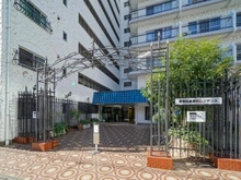【東京都/品川区上大崎】秀和目黒駅前レジデンス エントランス