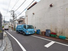 【東京都/渋谷区代々木】レフィール参宮橋ヒルズ 前面道路