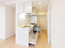 【東京都/目黒区下目黒】ハイホーム目黒 キッチン：収納