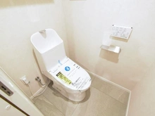 【東京都/目黒区下目黒】ハイホーム目黒 トイレ